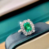 New Fashion Green Oversized Large AAA+ Quality CZ Diamonds Luxury Ring - The Jewellery Supermarket