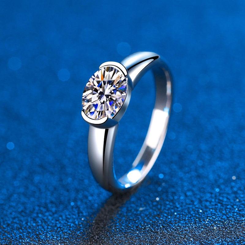 Remarkable VVS Oval Bezel Setting 1.5 Carat High Quality Moissanite Diamonds Engagement Ring - Luxury Jewellery - The Jewellery Supermarket