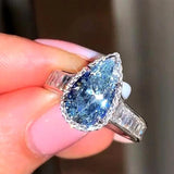 Dazzling Blue Water-drop-shaped AAA+ Cubic Zirconia Diamonds Elegant Bridal Ring - The Jewellery Supermarket