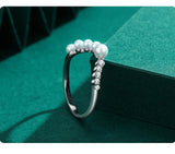 *NEW* Radiant AAAA Simulated Diamonds V Shape Elegant Pearl Sterling Silver Ring - The Jewellery Supermarket