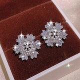 New Style Silver AAA+ Cubic Zirconia Diamonds Flower Shape Shiny Jewellery Set - The Jewellery Supermarket