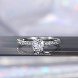 Brilliant Round ♥︎ High Quality AAA+ Cubic Zirconia Diamonds ♥︎ Luxury Engagement Ring