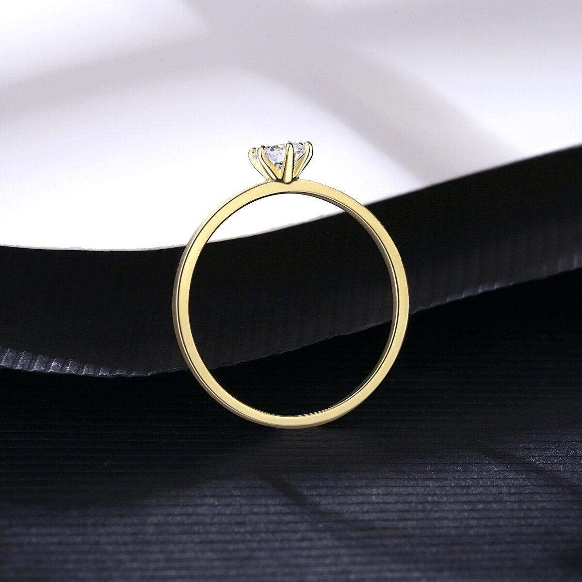 Fine Jewelry 14KGP Silver Clear ♥︎ Simulated Diamond ♥︎ Women's Solitaire Ring - The Jewellery Supermarket