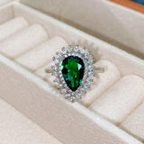 *NEW* Luxury Bright Green Pear-shaped Crystal Noble Lady Vintage Style Women's Rings - The Jewellery Supermarket